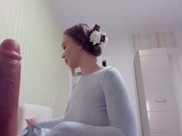 latina cam girl aminaswan_ image #3409131