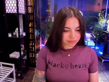 latina cam girl alma_pearl image #3078275