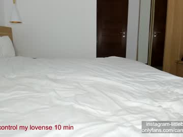 latina cam girl carolinaherera image #2445510