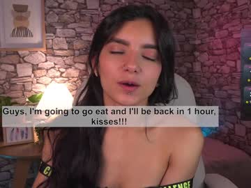 latina cam girl pookie_poo image #3827085