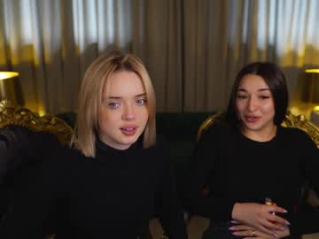 latina cam couple kira0541 image #3699581