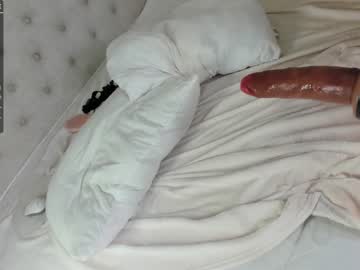 latina cam girl lil_angell_ image #1248470