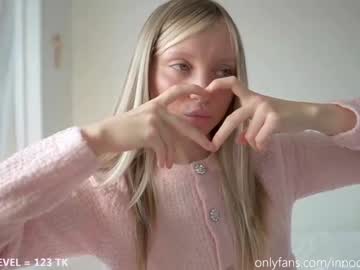 latina cam girl pureangeldolores image #3714124