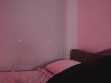 latina cam girl lizmreow image #1206103