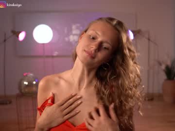 latina cam girl chillwithkira image #3023669