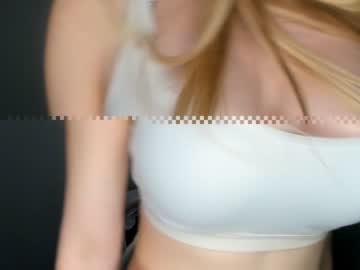 latina cam girl harriethudson image #3820671