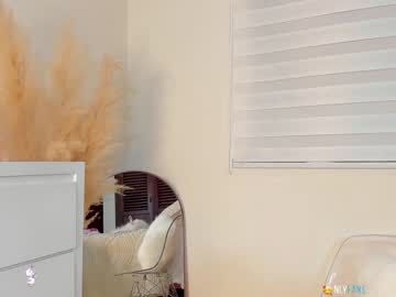 latina cam girl veroniqe_lounge image #1445818