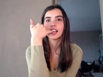 latina cam girl nika_la image #1049782