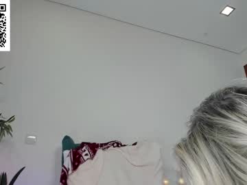 latina cam girl angel_danm_milf image #2159189