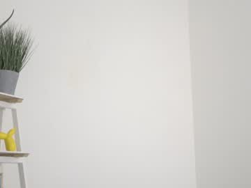 latina cam girl english_rose__ image #1030553