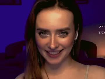 latina cam girl _yvie_ image #332498