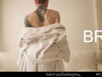latina cam girl fuckingtoy_ image #2083053