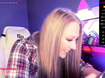 latina cam girl technosexx1 image #1412384