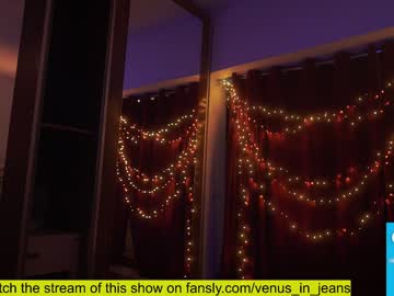 latina cam girl venus_in_jeans image #3969285