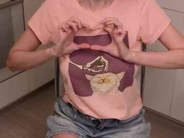 latina cam girl lilianfootman image #4680314