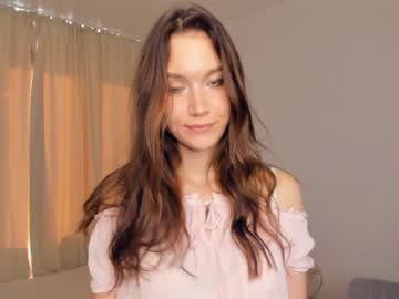 latina cam girl mariespence image #3518108