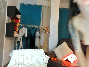 latina cam girl hotfallingdevil image #580754