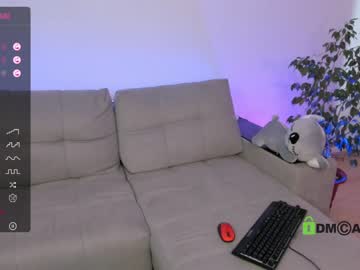 latina cam girl lonelyflowerr image #3493796