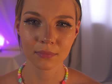 latina cam girl kateuwugirl image #3479709