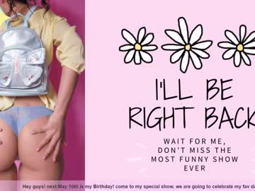 latina cam girl little_effy18 image #1125061