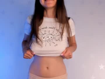latina cam girl elliehunt image #3316467