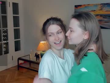 latina cam couple _hollydolly_ image #4249876