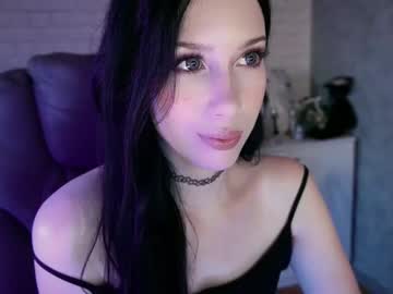 latina cam girl uindi image #1410497