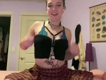 latina cam girl indigogirl210 image #4638149