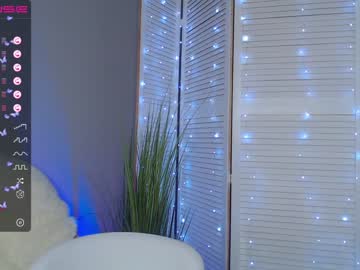 latina cam girl kittycat_meoow image #1361127