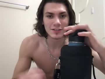 latina cam man gavinstrokes image #2358875