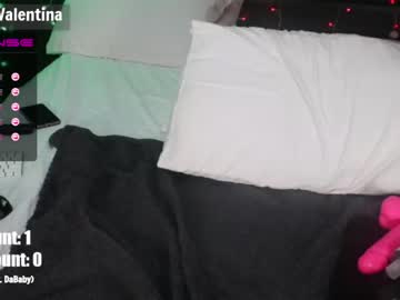 latina cam girl milavalentinax image #507981