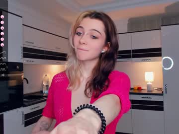 latina cam girl deliaderrick image #4023858
