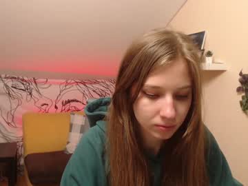 latina cam girl suziii_ image #2745226
