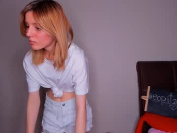 latina cam girl denisegarcias image #2465020