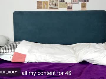 latina cam girl lily_holy image #4342285