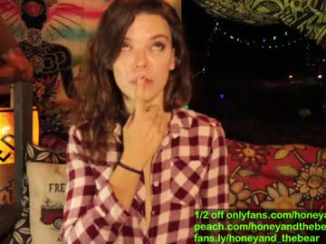 latina cam couple honeyand_thebear image #85486