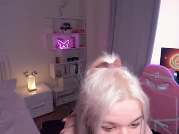 winky_pink latina cam