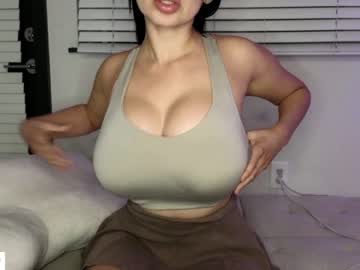 latina cam girl _natycutei19 image #3402257