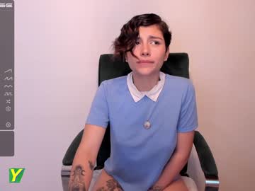 latina cam girl oh_holly image #2115547
