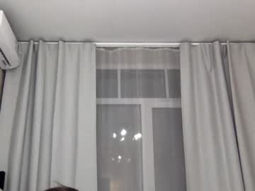 latina cam girl ella_hey image #2114342