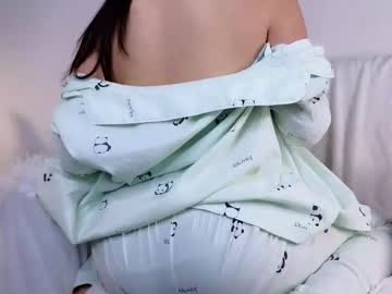 latina cam girl maudcoke image #4727720