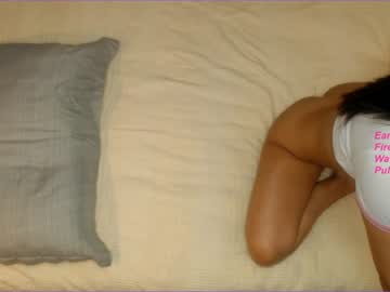 latina cam girl loonyko image #1139526