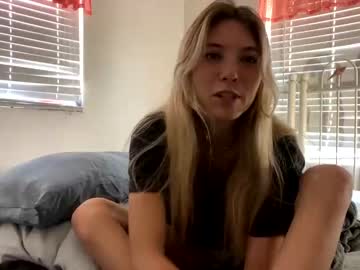 latina cam girl lilruchi image #1405594