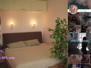 latina cam girl your_kat image #3040808