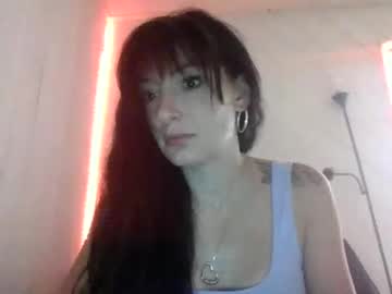 lonely_housewife143 latina cam