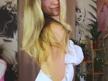 latina cam girl georginaashburn image #4667703