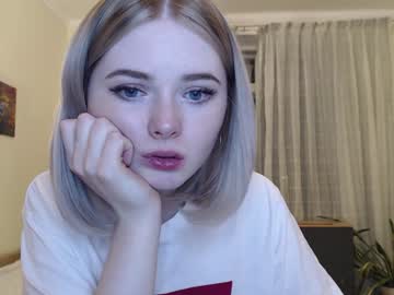 yvaine777 latina cam