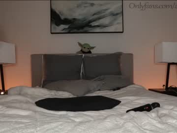 latina cam couple ari_lovexo image #1980241