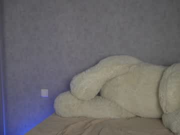 latina cam girl julia_cristal image #2123653