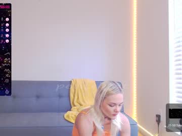 latina cam girl petitebrat image #1839574